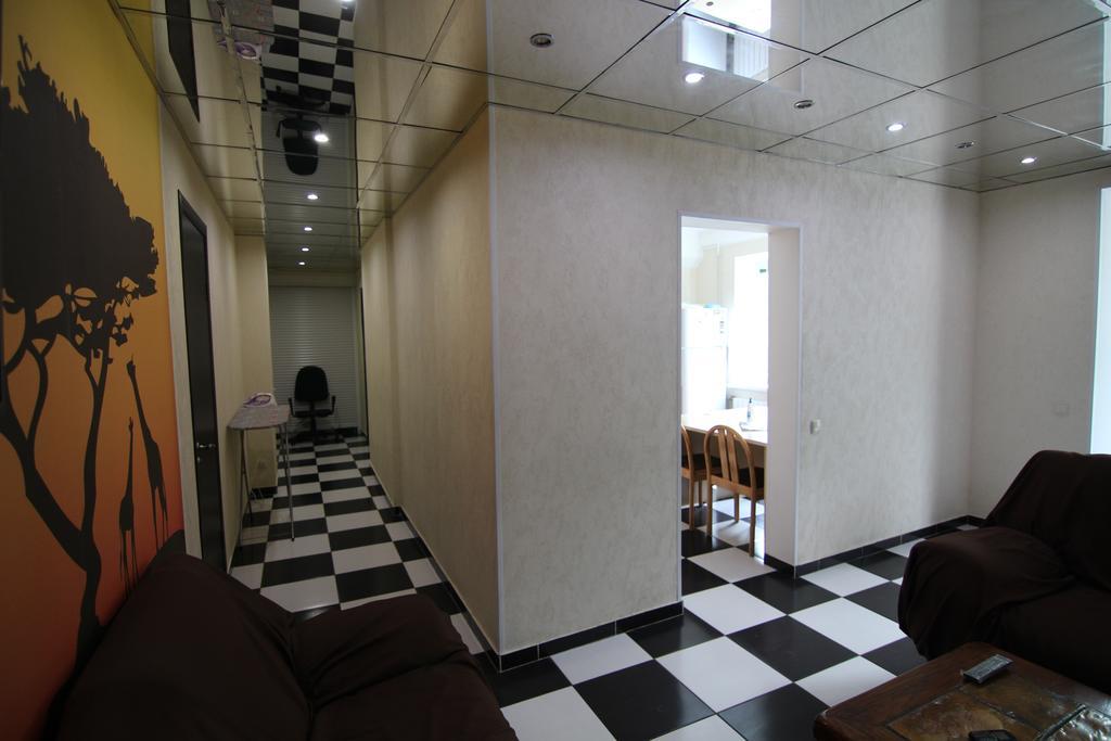 Apartment On Zoolohichna Street 12/15 Киев Екстериор снимка
