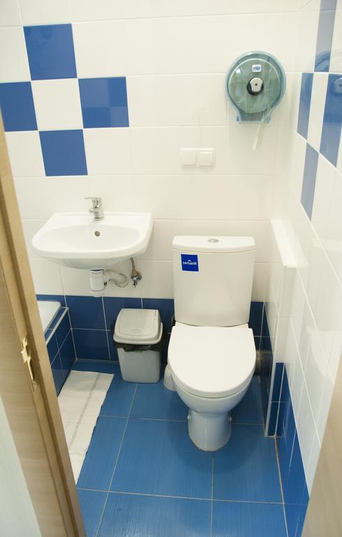 Apartment On Zoolohichna Street 12/15 Киев Стая снимка
